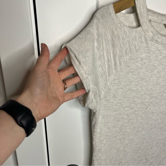 Athleta Heather Gray Shala Cold Shoulder Stretch Mini Dress Size Small Petite - Picture 3 of 8